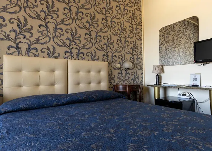 River Fronte Mare Con Piscina