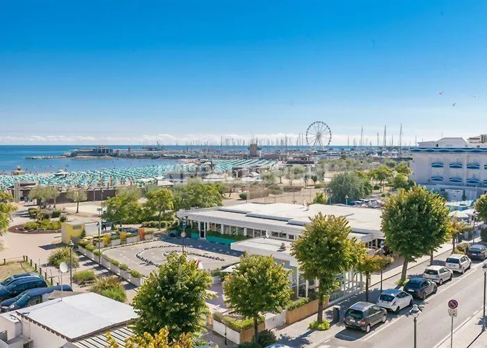 River Fronte Mare Con Piscina Hotel Rimini