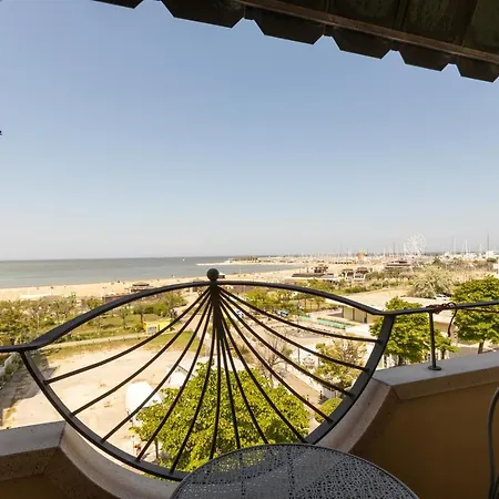 Szálloda River Fronte Mare Con Piscina Rimini