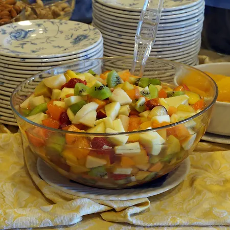 River Fronte Mare Con Piscina 3* Rimini