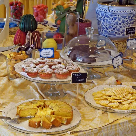 River Fronte Mare Con Piscina