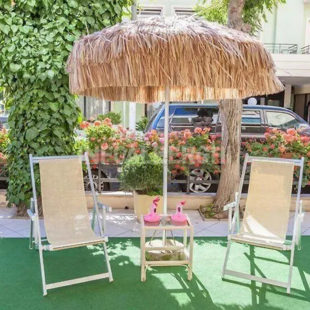 酒店 River Fronte Mare Con Piscina