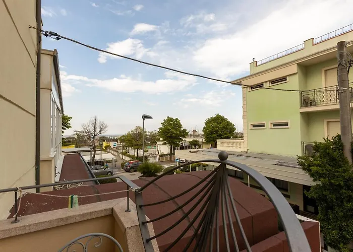 River Fronte Mare Con Piscina Rimini