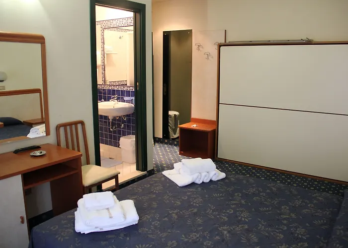 River Fronte Mare Con Piscina